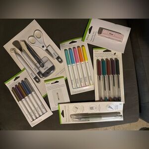 CRICUT TOOLS BUNDLE OF 7